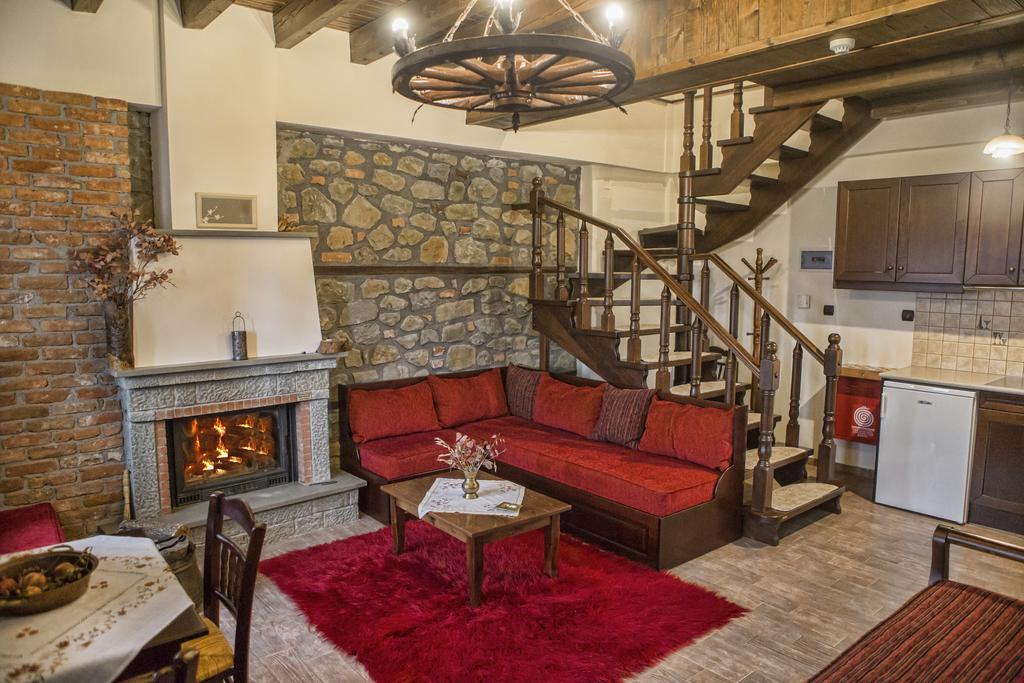 Villa T'Asprolithia Kalývia Fylaktís Exterior foto